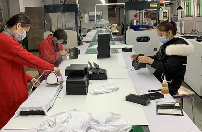 復(fù)工首日，布吉這家企業(yè)筑牢防疫生產(chǎn)雙防線穩(wěn)保印刷品供應(yīng)